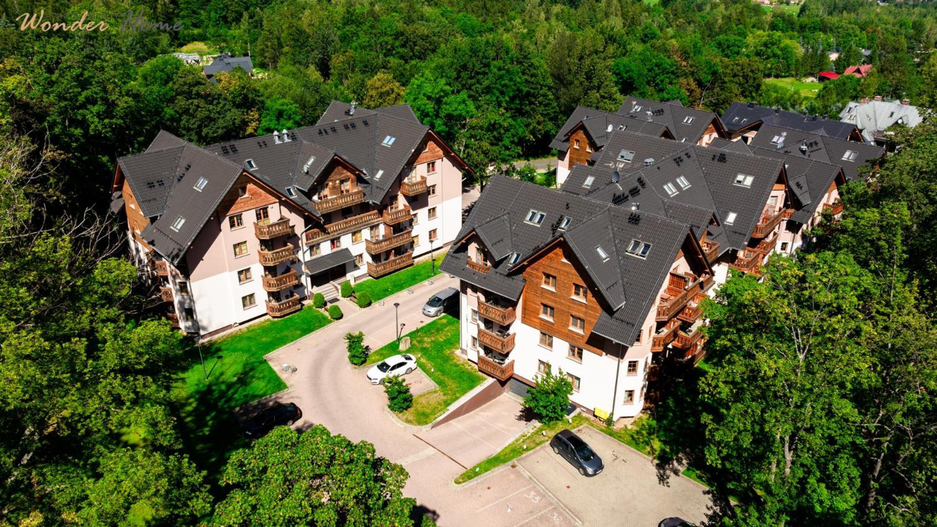 Wonder Home - Apartamenty Z Balkonami Lesny Dom II - W Cichej I Zielonej Czesci Karpacza 외부 사진